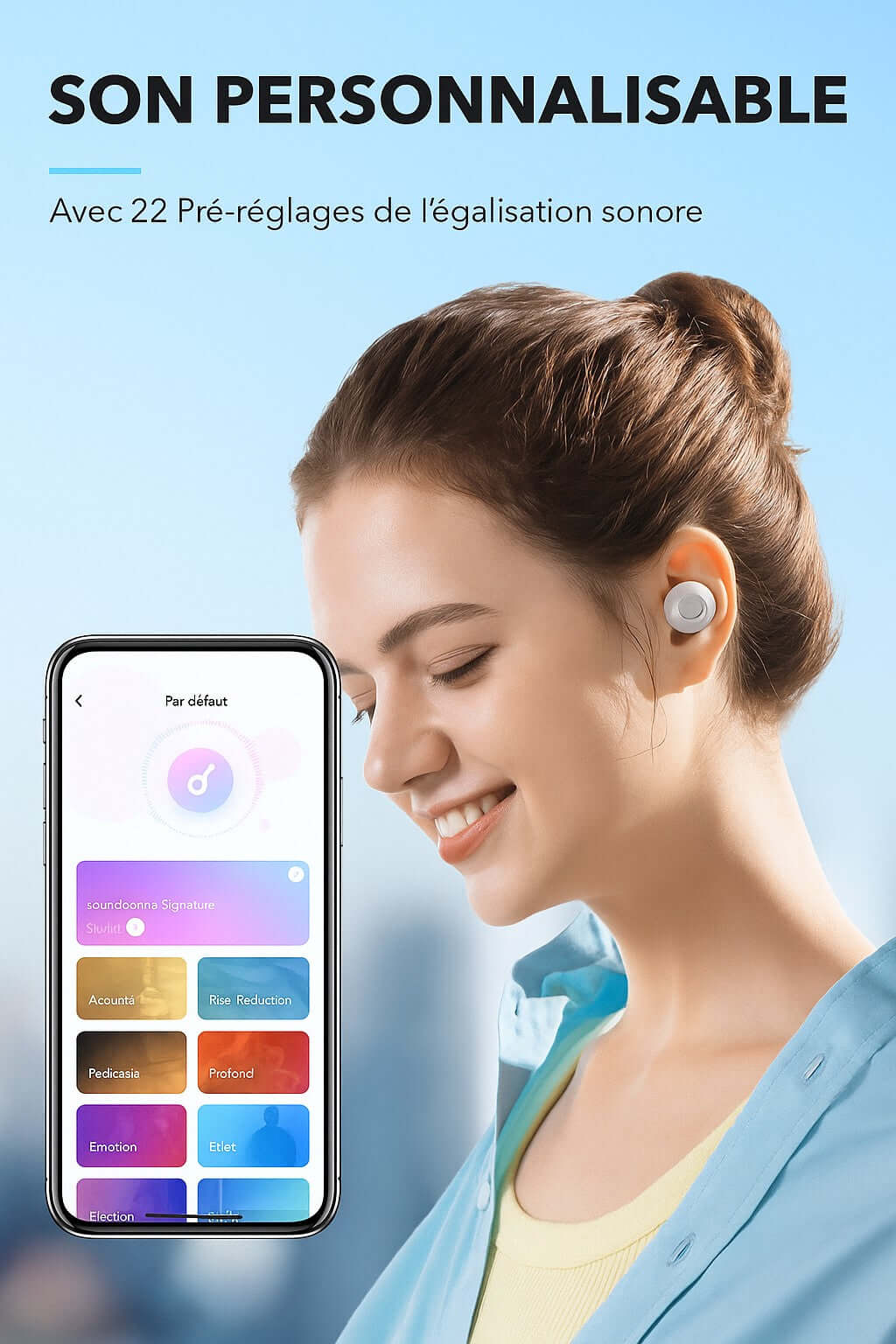 Femme utilisant des écouteurs Anker A20i avec une application de réglage de son personnalisable.